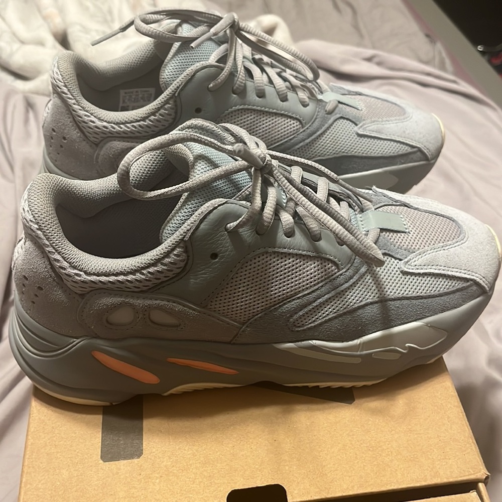 Yeezy Boost 700 Inertia sneakers